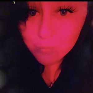 Meet your Posher, Dedoue